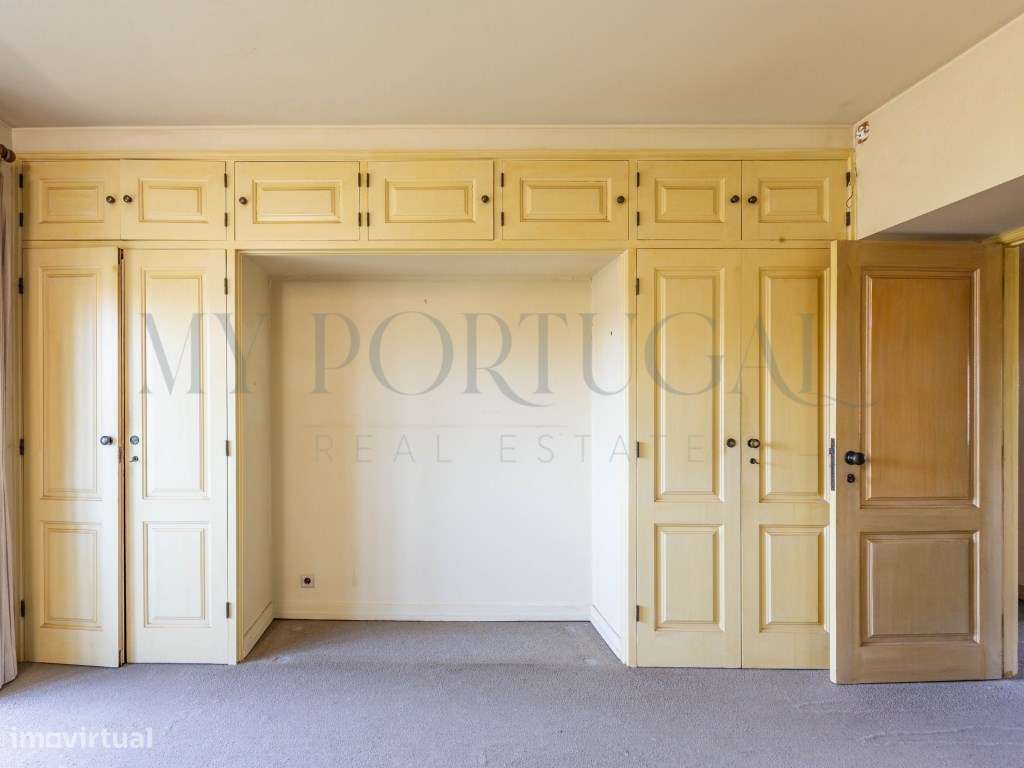 Apartamento T3 com Duas Varandas e Vista Privilegiada - Cascais - P...-14