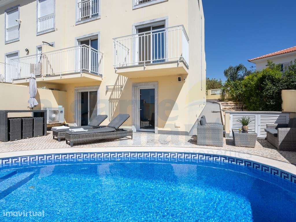 EXCLUSIVO! Moradia T3 Moderna com Piscina Privada no coração de Vil...-9
