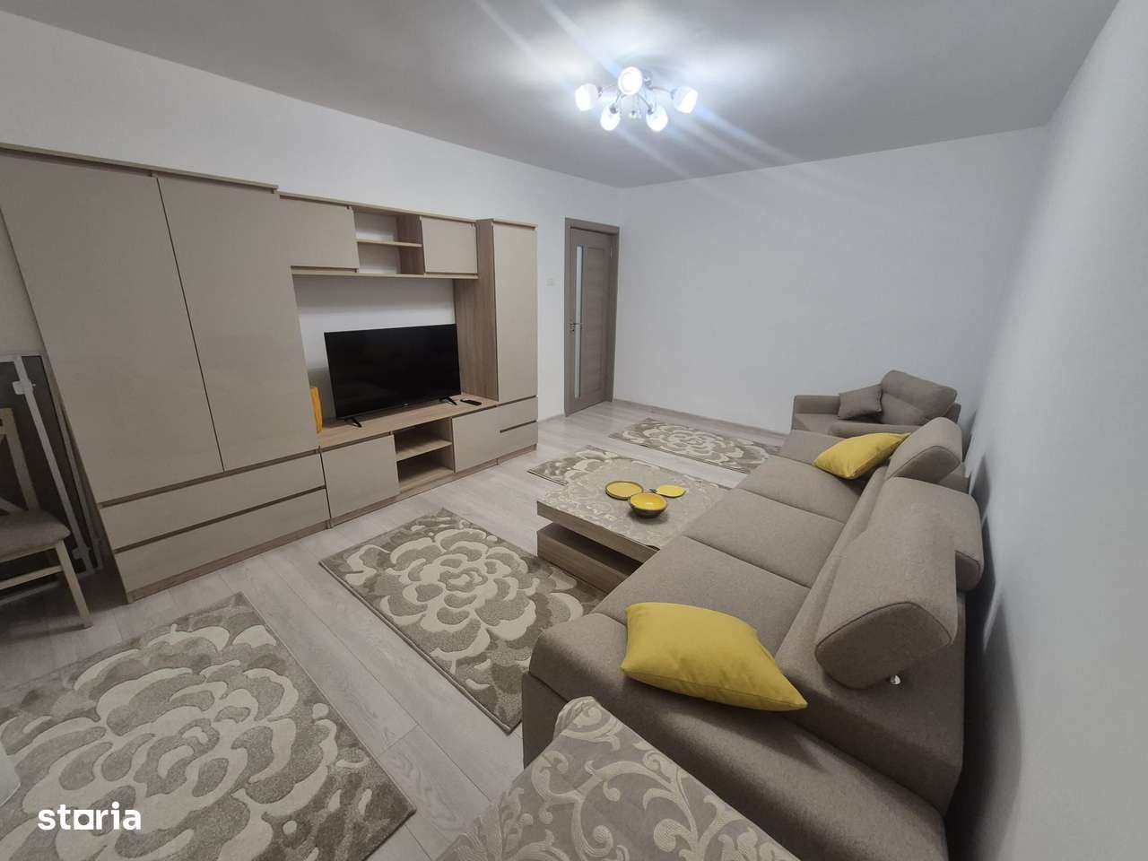 Apartament 2 camere, decomandat ,etaj2, Dacia -Tavola