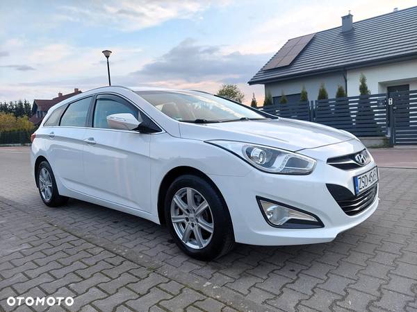 Hyundai i40 1.6 GDI Comfort + - 27