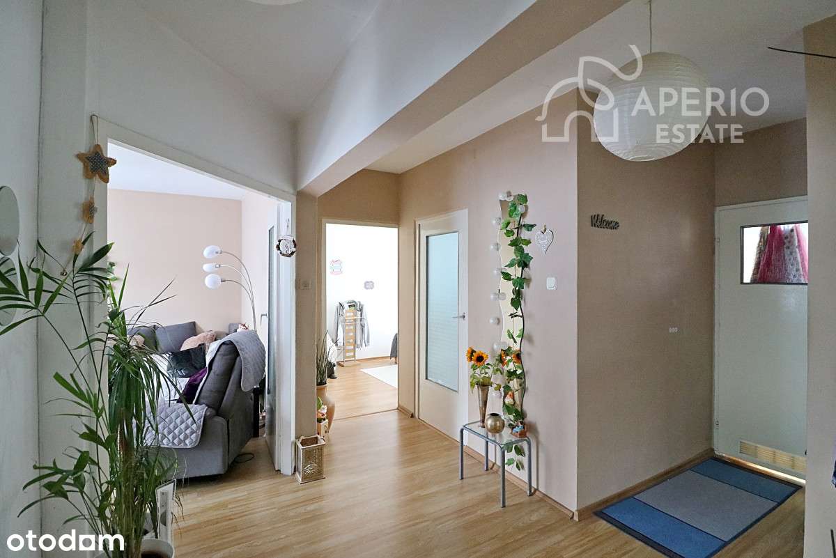 Dwustronne 4 pokoje w pobliżu metra Ursynów-6