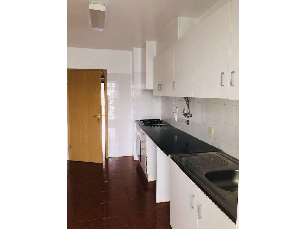 T1 Carnaxide, 2 assoalhadas em Carnaxide, Oeiras, Lisboa - Grande imagem: 2/17