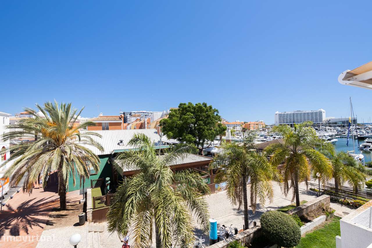 Luminoso e Moderno Apartamento no Condomínio Jardim Marina, como Novo, - Grande imagem: 5/31