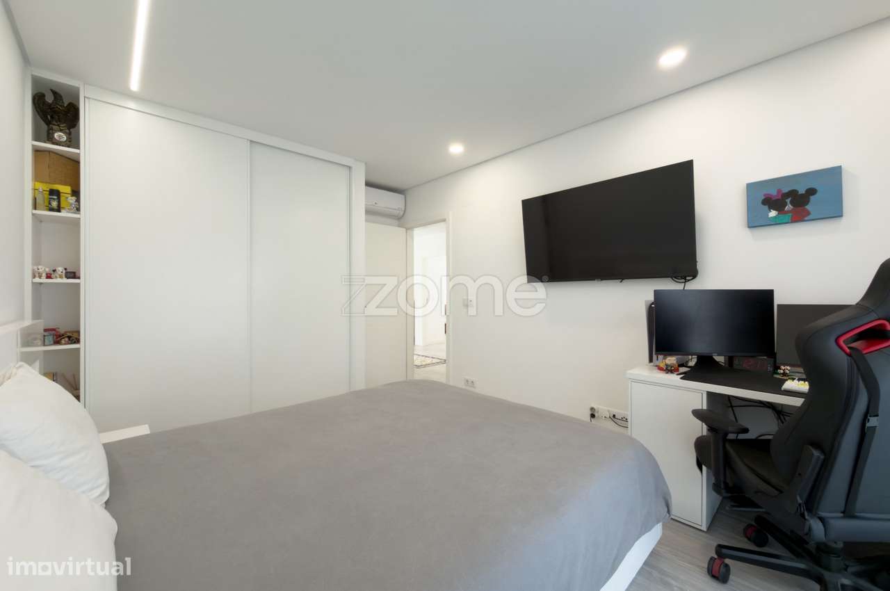 Moradia T3 Famões-18