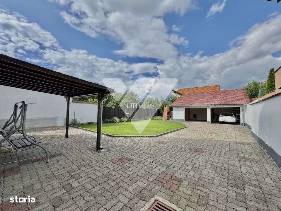 Apartament la casa – 4 camere + demisol util + curte si garaj Sibiu - Imagine principală: 4/15