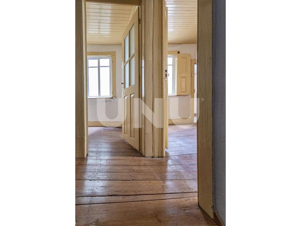 Prédio com Dois Edifícios Independentes no Tortosendo - Elevado Pot...-53