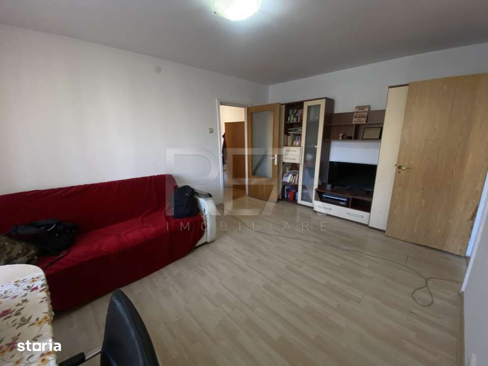 3 Camere-Etajul 1-Soseaua Alexandriei/Antiaeriana