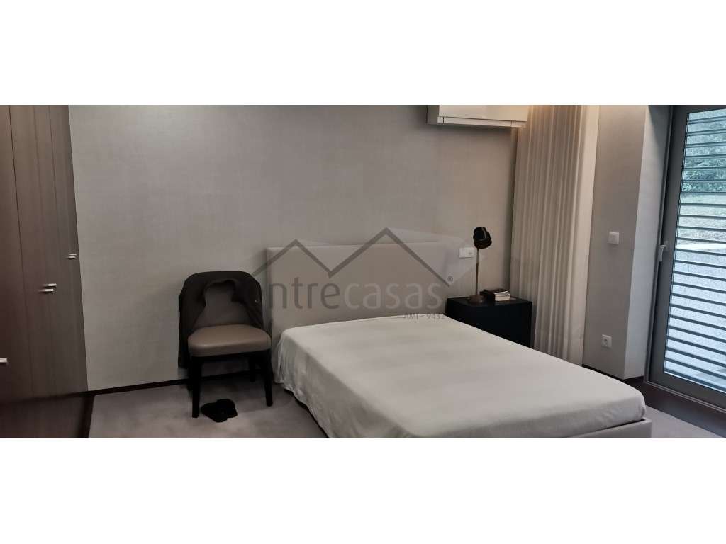 Encosta Santa Luzia T2 de Luxo - Grande imagem: 2/10