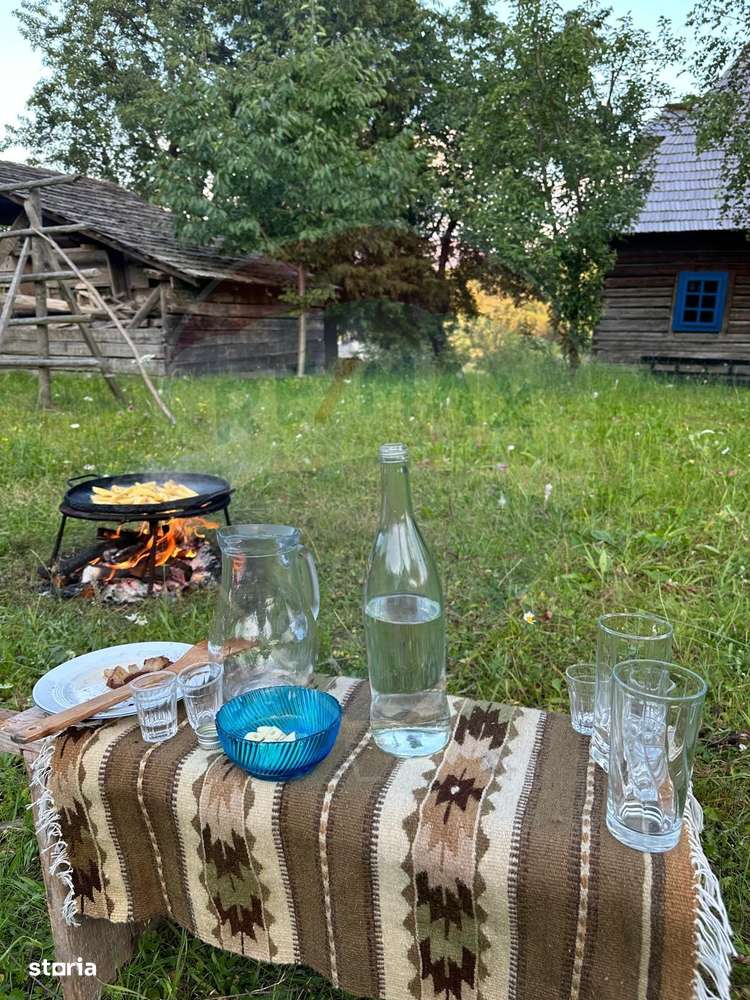 Vânzare ansamblu de 5 căsuțe tradiționale Maramureș/ Botiza-6