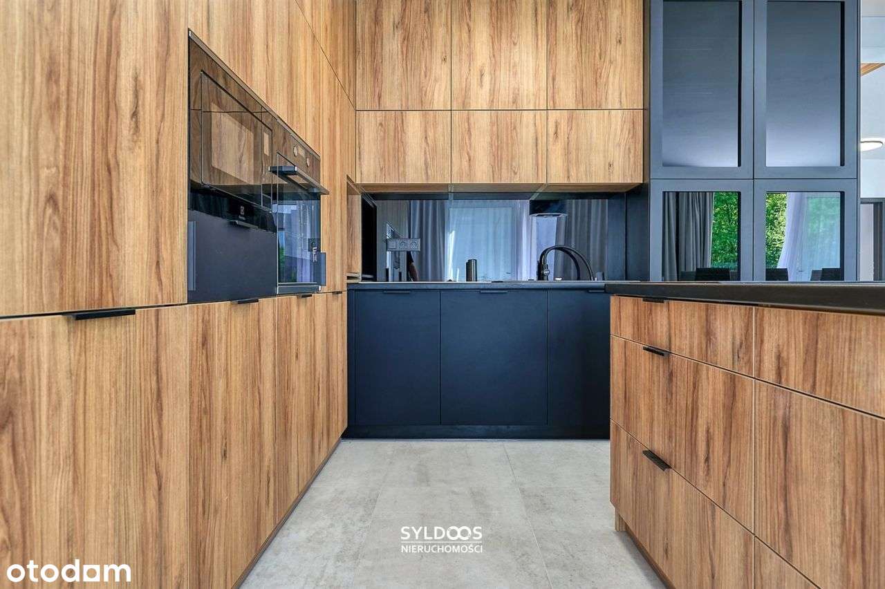 Nowoczesny dom z basenem z 2025r -Lusina przy Isk-15