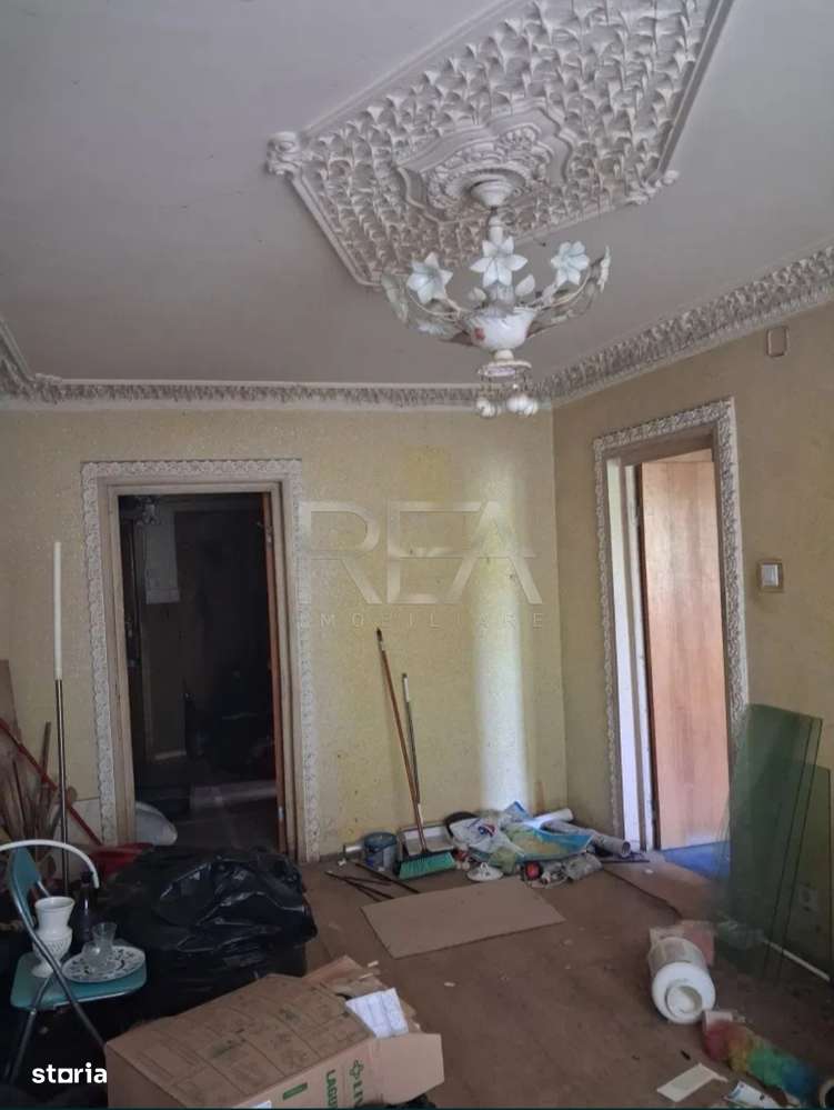 3 camere, 2 bai, 71 mp, etaj 3/8, bloc 1982 reabilitat 2025 – Bercen — fotografia 1