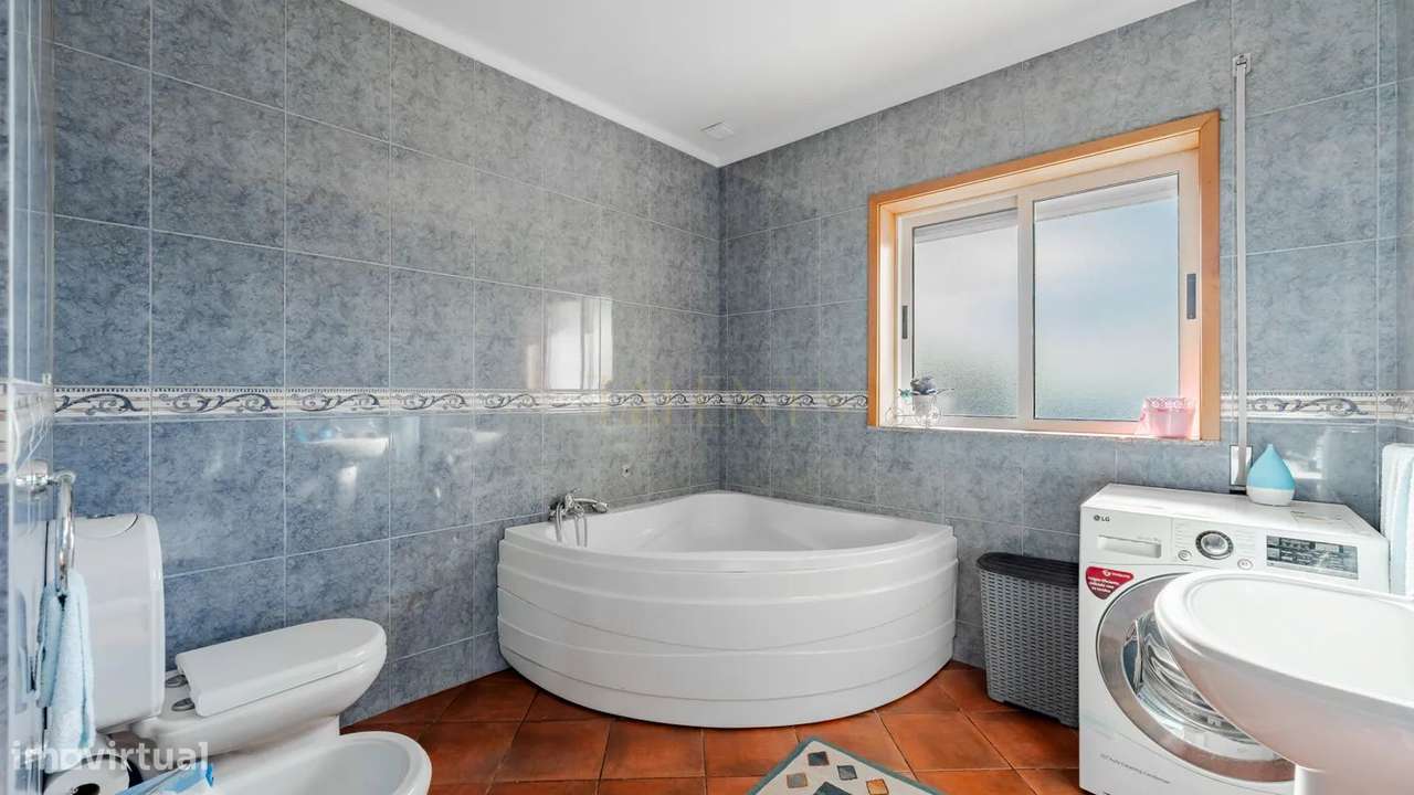 Moradia 3T Calvos, Guimarães (Bi-Familiar)-11