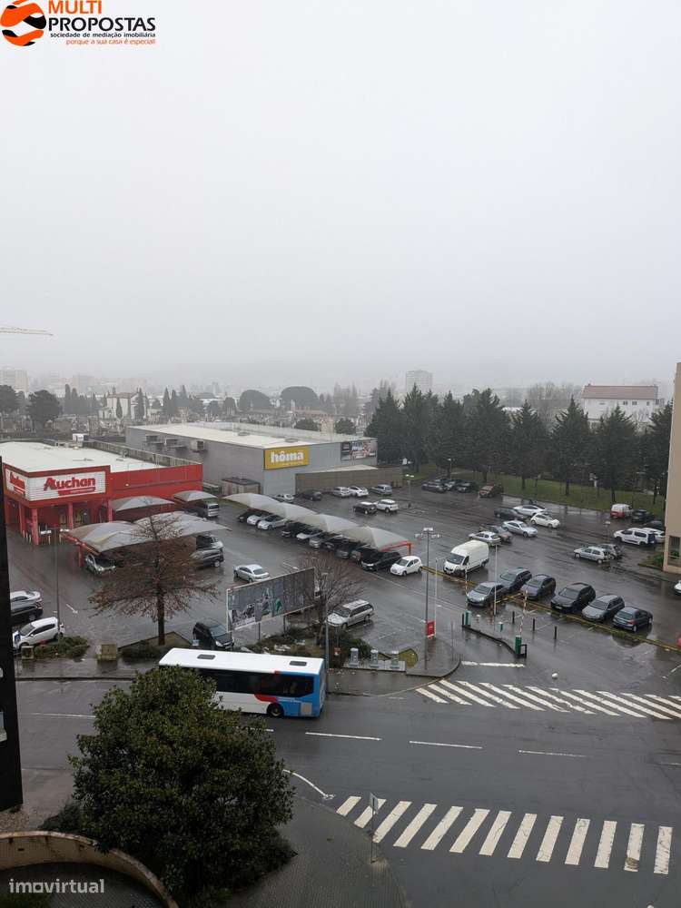 T2 C/ TERRAÇO - S. VICENTE (D.DIOGO)-39