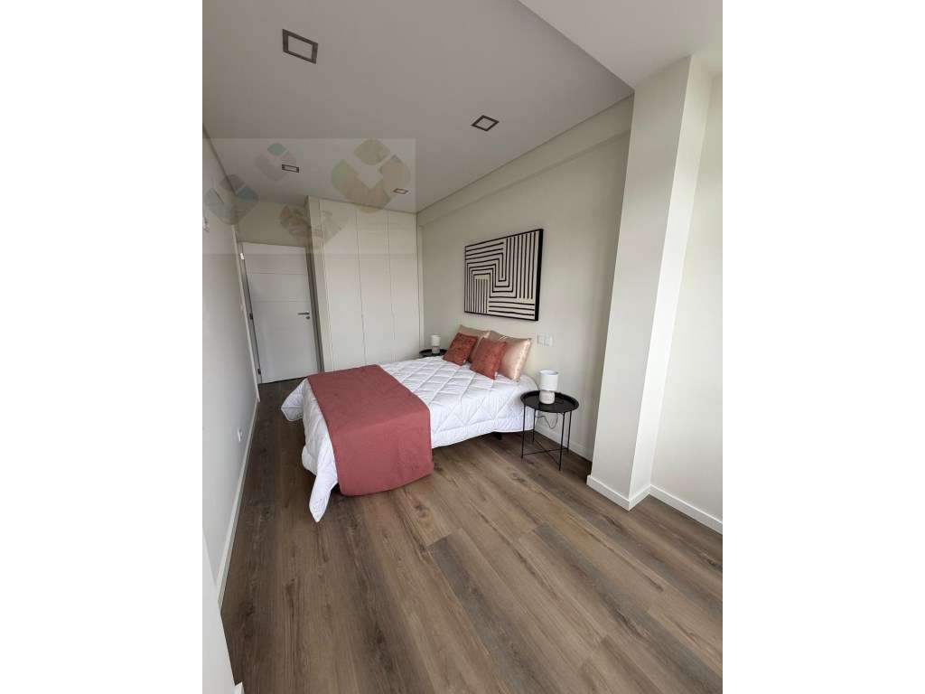 Apartamento T3 Venda Lisboa-25