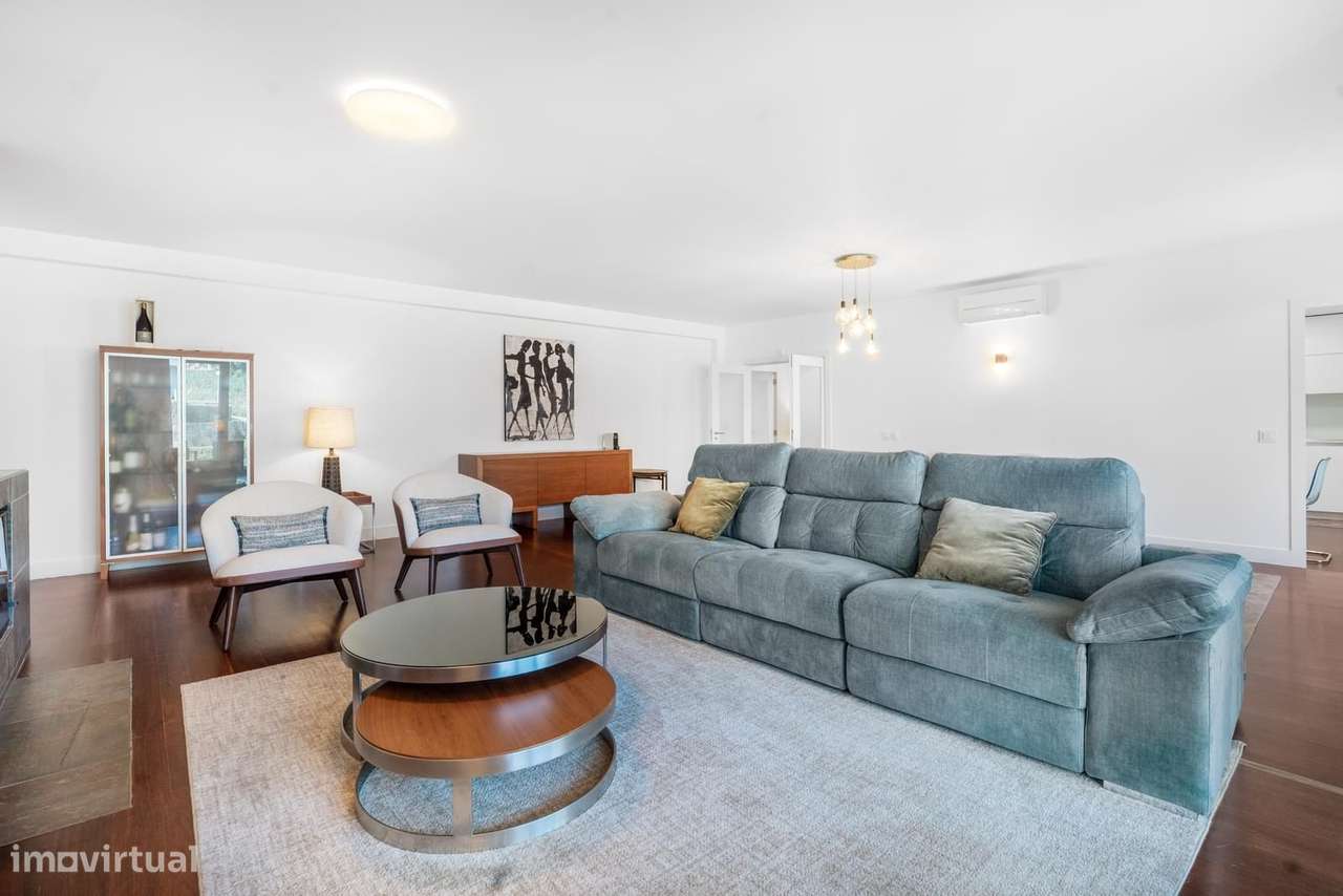 Apartamento T5 + 1 com piscina, Bairro da Martinha, Cascais-6