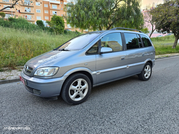 Opel Zafira 2.0 DTi Life - 2
