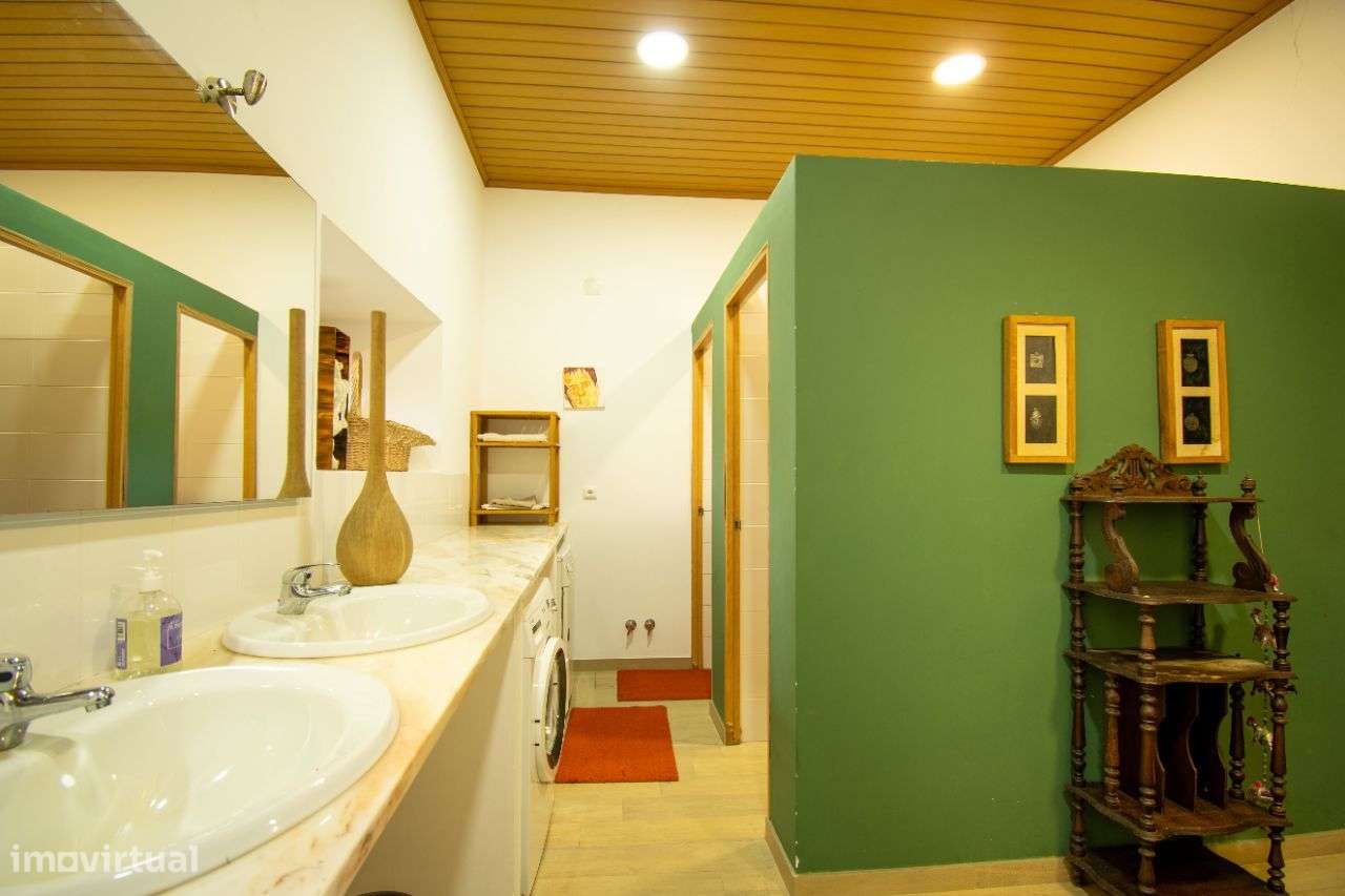 Casa senhorial, totalmente recuperada, em Cernache do Bonjardim-9