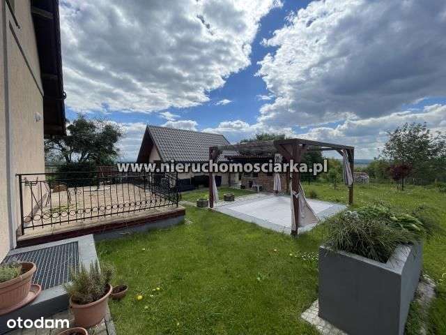 Ładny i zadbany dom w pięknej okolicy Pogrzebień-6