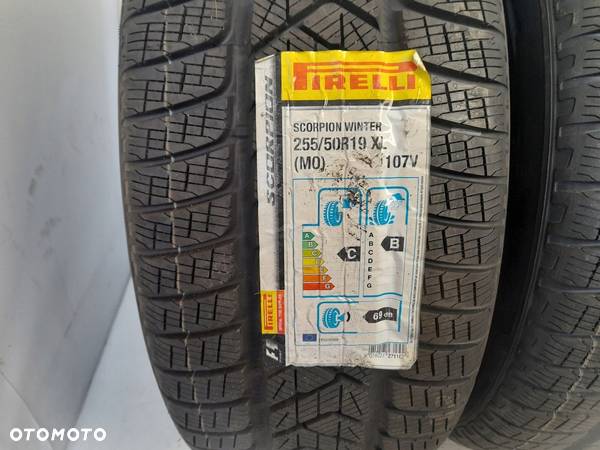 OPONY Pirelli Scorpion Winter 255/50R19 107 V - 2