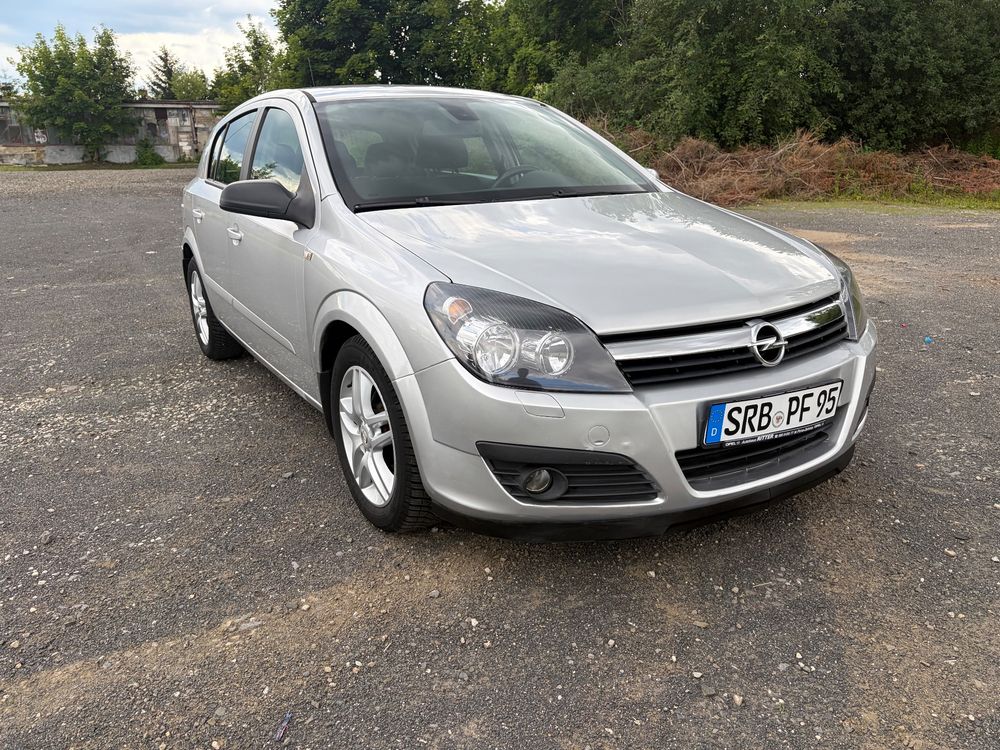 Opel Astra H (2004-2014) 1.6 Essentia 2006