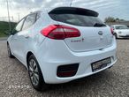 Kia Ceed 1.6 CRDi 136 ISG UEFA EURO 2016 - 30