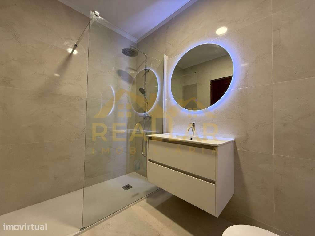 T2 na Póvoa de Varzim com garagens para 4 carros - Grande imagem: 5/24