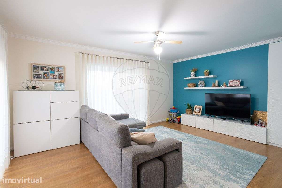 Moradia T4 para venda-16