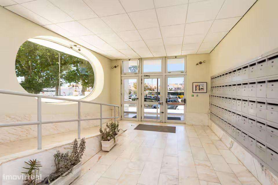 Apartamento T0 com Vista Mar na Costa da Caparica, totalmente equipado-12