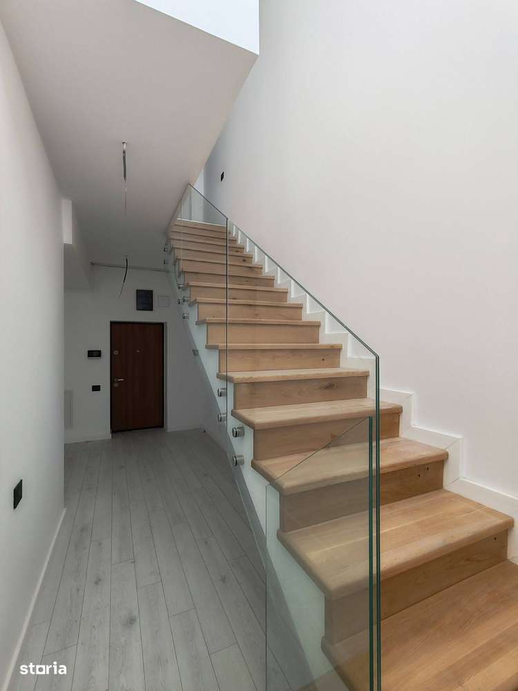 Duplex Lux Cu Terasa  Sector 3  /  Ansamblu Premium | 3 Camere 3 Bai - Imagine principală: 5/15