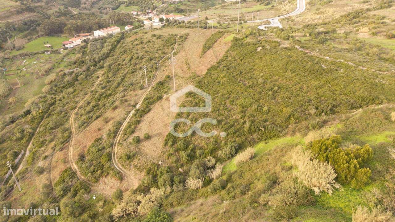 Terreno Misto com Vista Mar e Serra-17