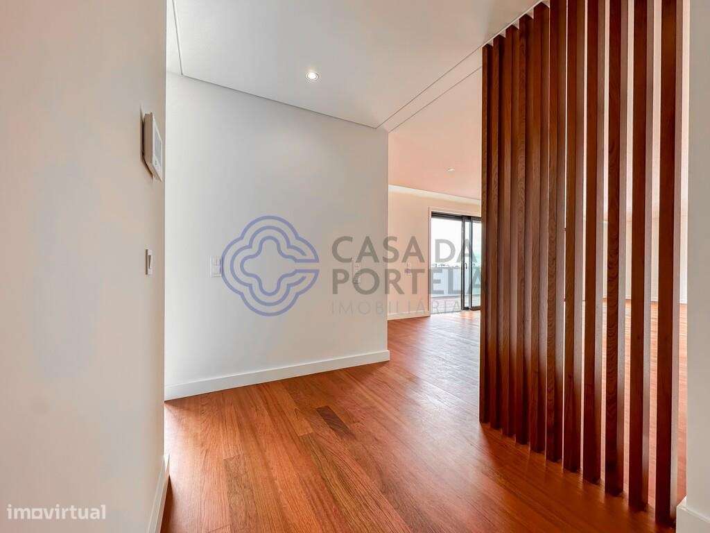 Apartamento penthouse T4 para arrendamento em Matosinhos Sul - Grande imagem: 4/35