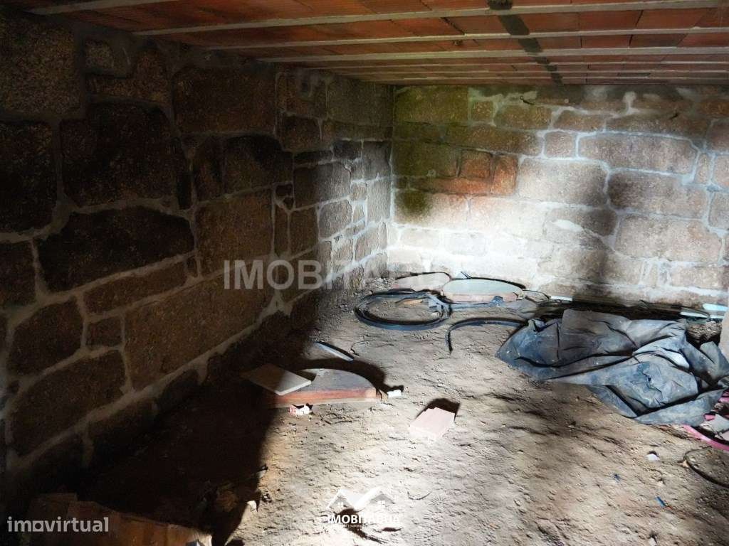 Propriedade de 4Ha com Moradia para reconstruir-21