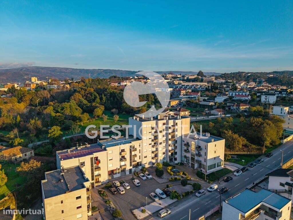 Apartamento T3 com lugar de garagem em Tuías, Marco de Canaveses-27