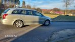 Toyota Avensis 1.8 VVT-i Combi - 4