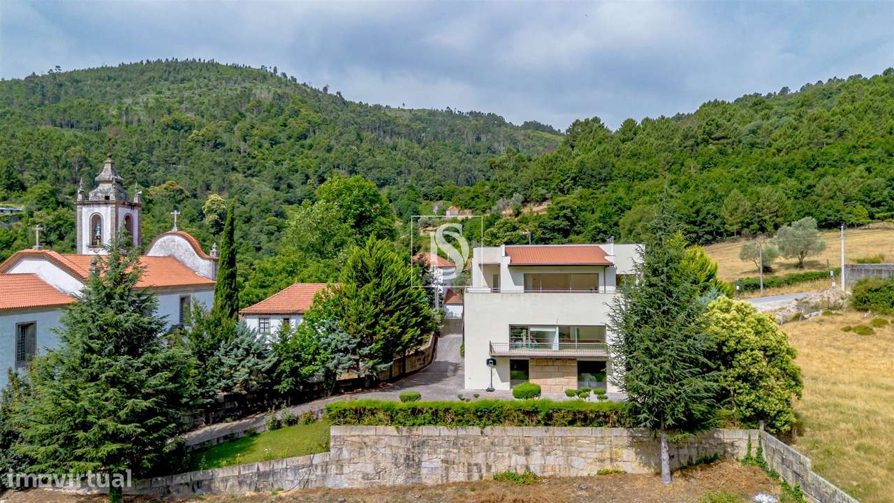 Moradia T5 Venda em Teixeira e Teixeiró,Baião-36