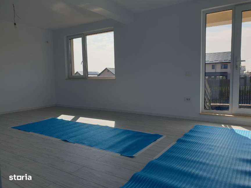 Rediu–Valea Lupului– IASI– Casă cu 4 camere in duplex, bucatarie inch.-4