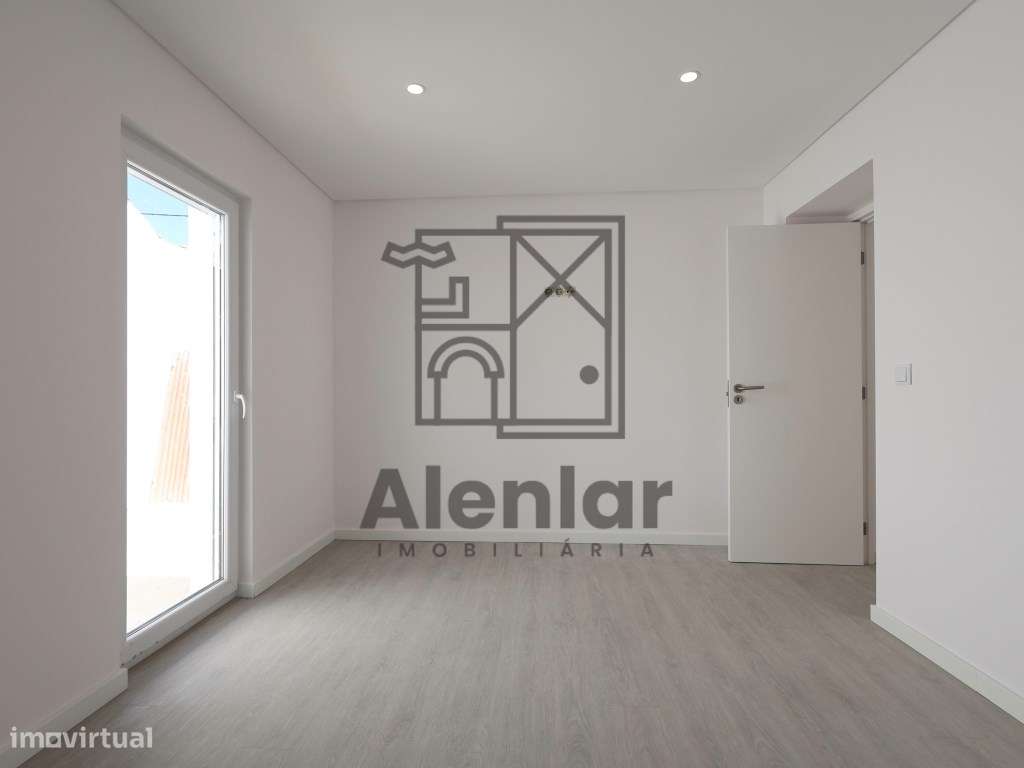 MORADIA NOVA a 10 minutos de ALENQUER-19