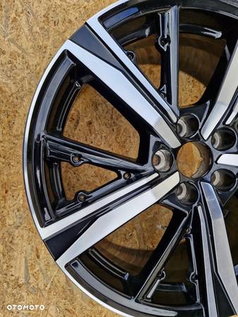 PEUGEOT 308 III GT FELGA ALUMINIOWA 18" 9835058180 - 4