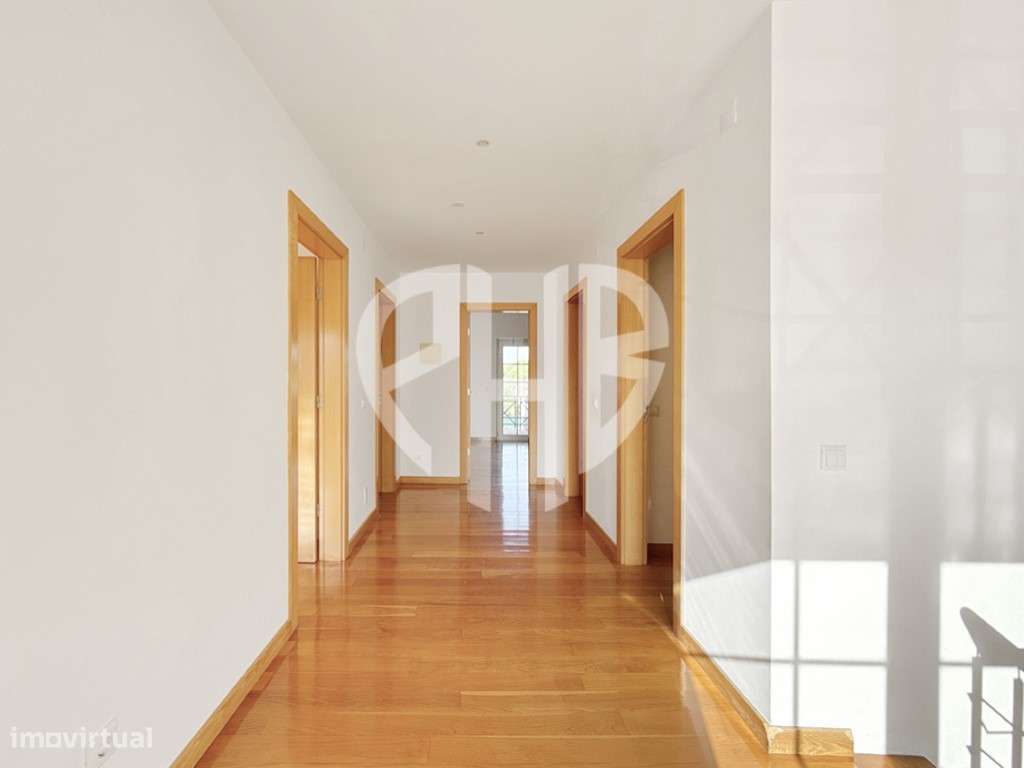Moradia Geminada T4 // Condominio - Aldeia de Irmãos / Azeitão-23