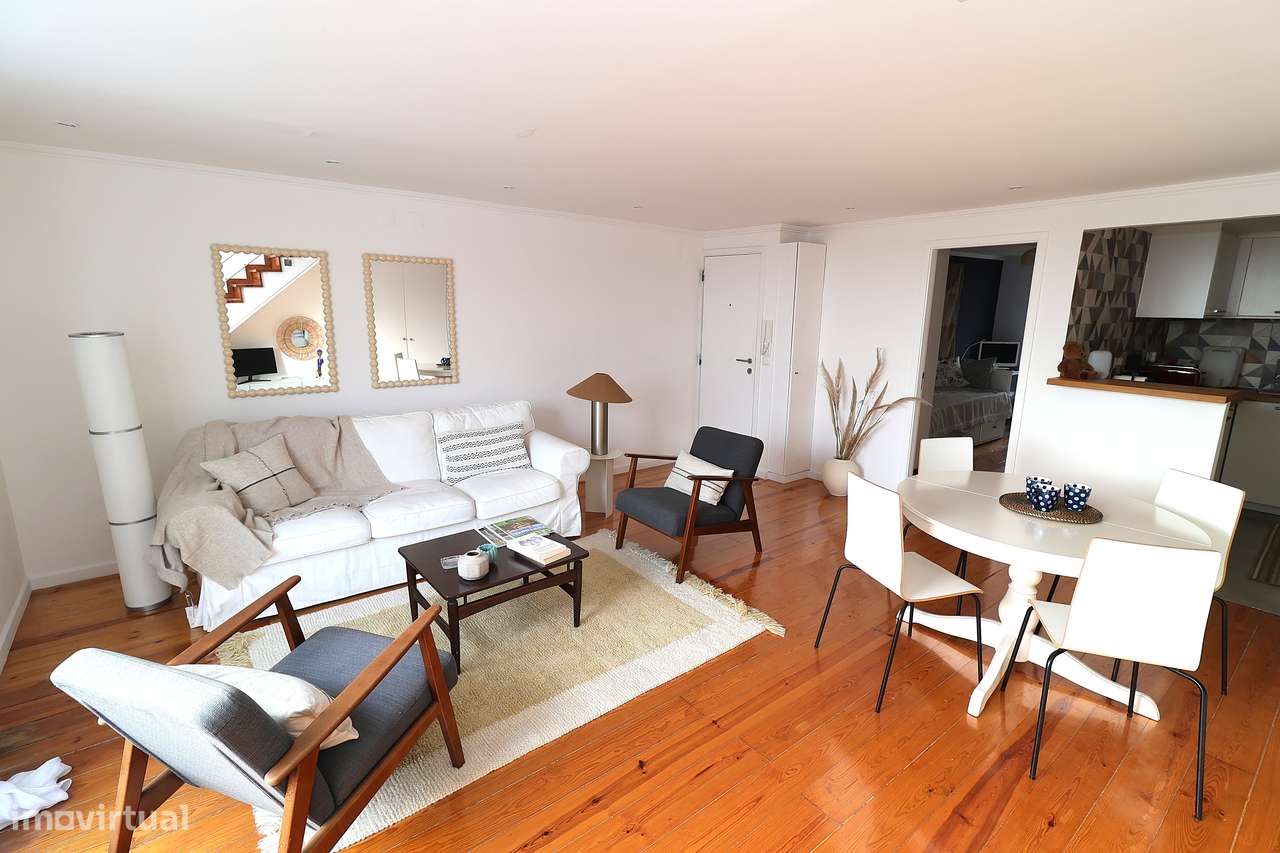 T3 Duplex (4 assoalhadas) - Príncipe Real - Lisboa - Grande imagem: 2/23