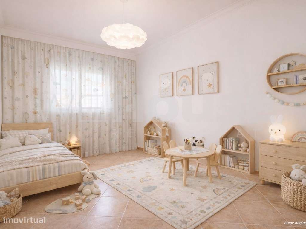 Moradia T4 com 280 m2, inserida em terreno com 2500 m2 em Palmela - Grande imagem: 3/60