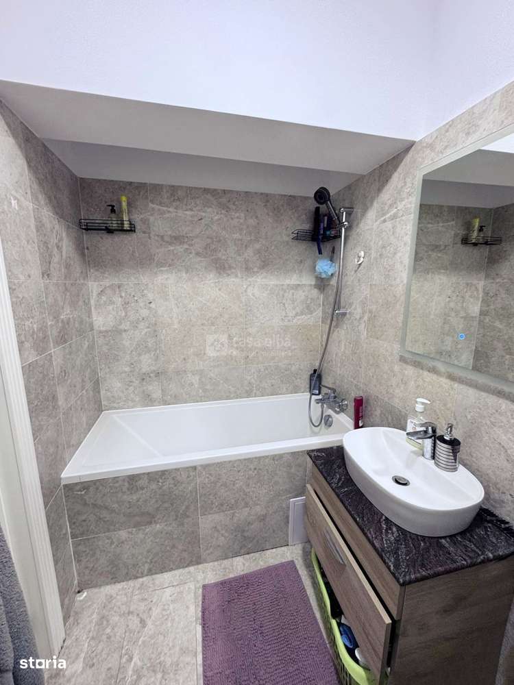 Royal Town Copou, 2 camere decomandat, mobilat si utilat, intabulat - Imagine principală: 5/7