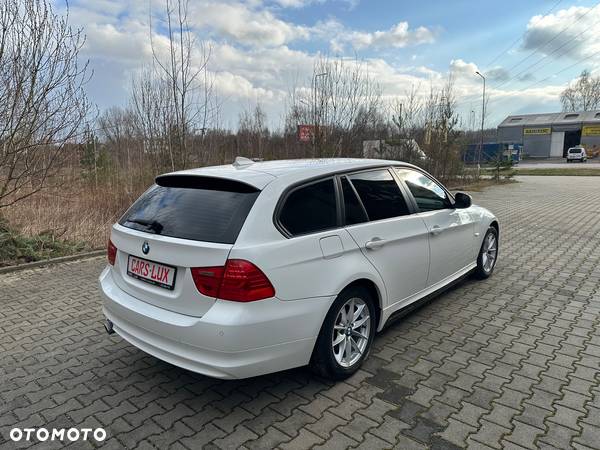 BMW Seria 3 320d - 4