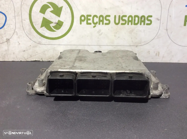 Centralina Motor Renault Laguna II  1.9DCI  0281010556  8200153946 - 2