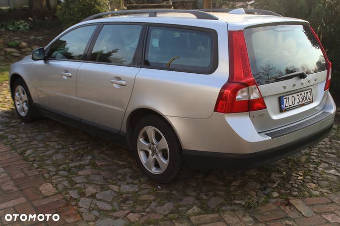 Volvo V70 2.0 Kinetic - 15