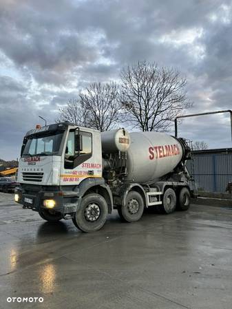 Iveco TRAKKER Cifa 13 m - 6