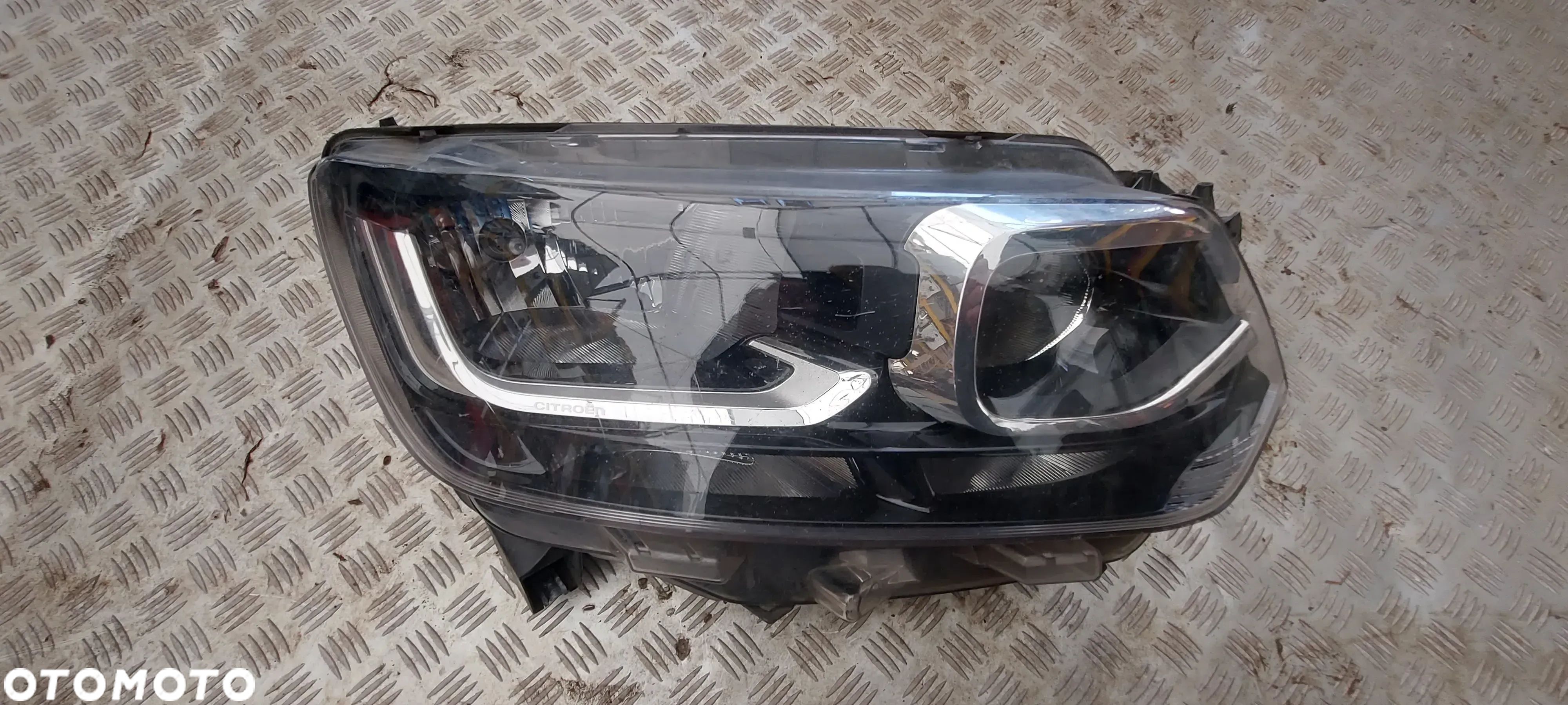 CITROEN BERLINGO III IV LAMPA PRZEDNIA PRAWA 90146120 - 1