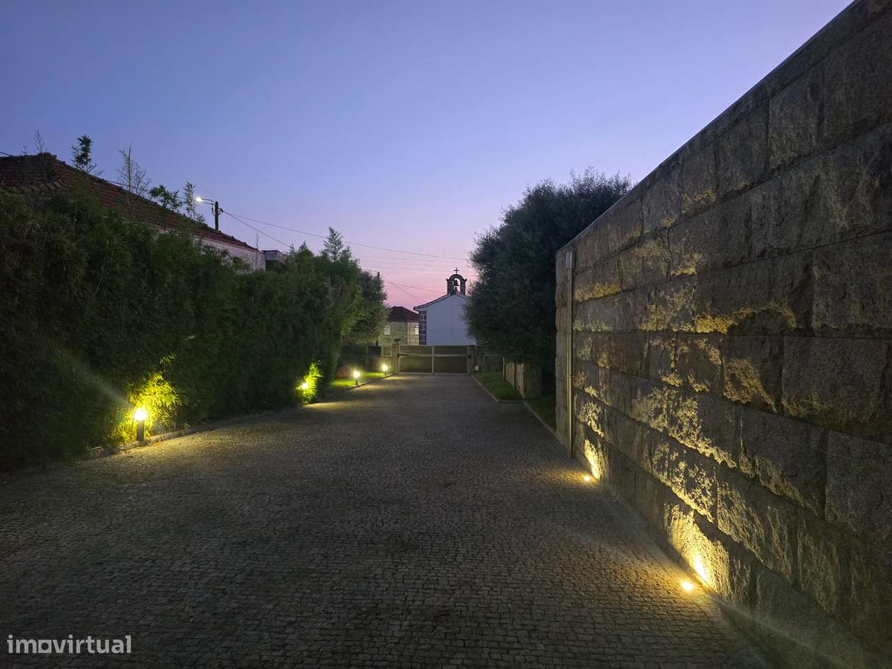 Vende-se moradia de luxo-7