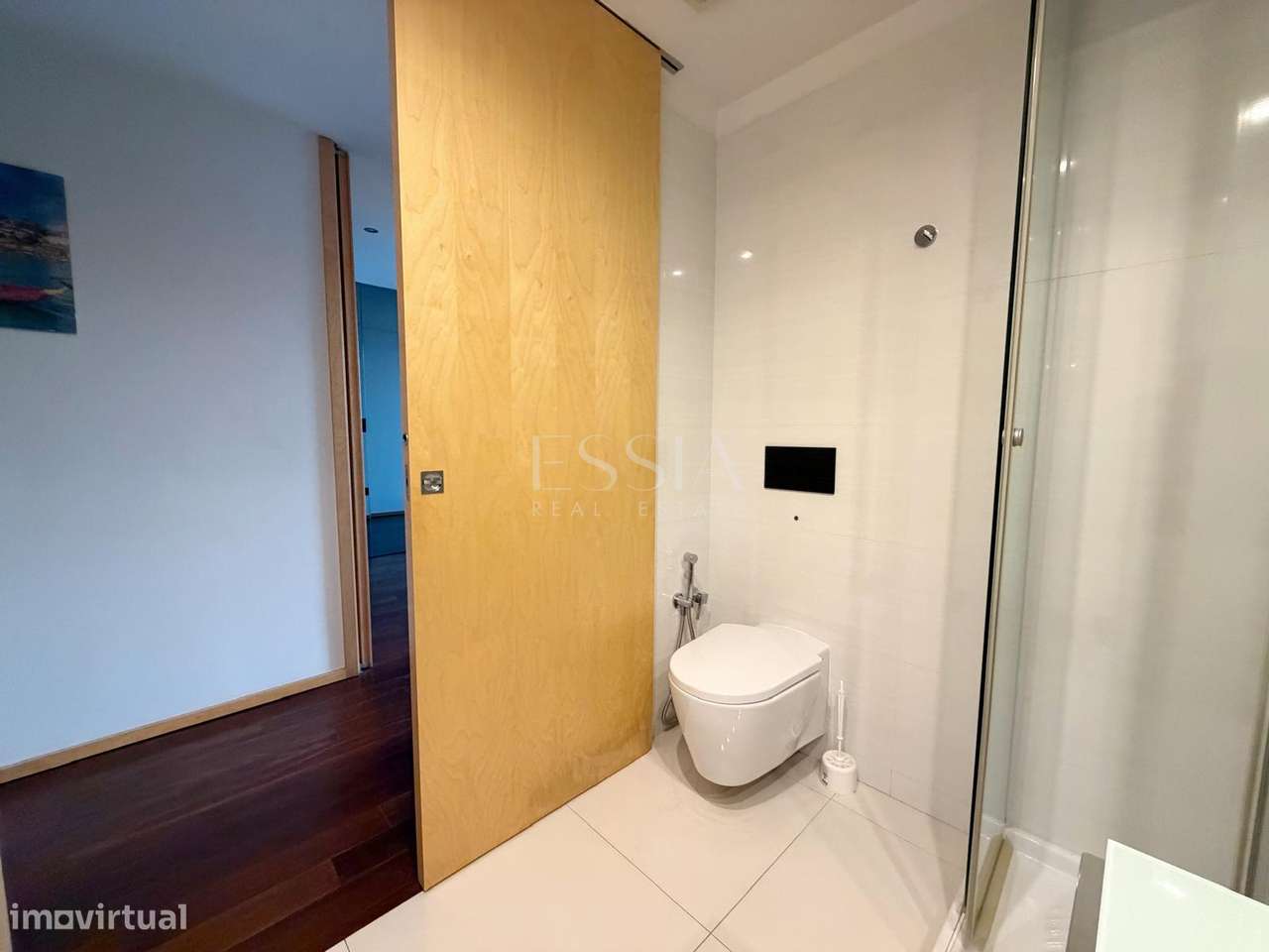 Apartamento T2 com Varanda nas Antas-11