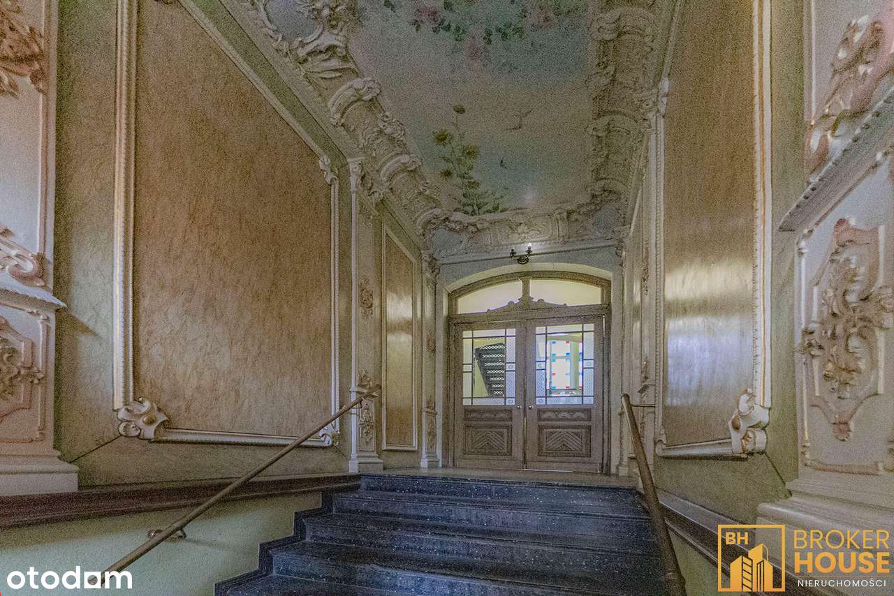 PIĘKNY LOKAL W PRESTIŻOWEJ KAMIENICY-1